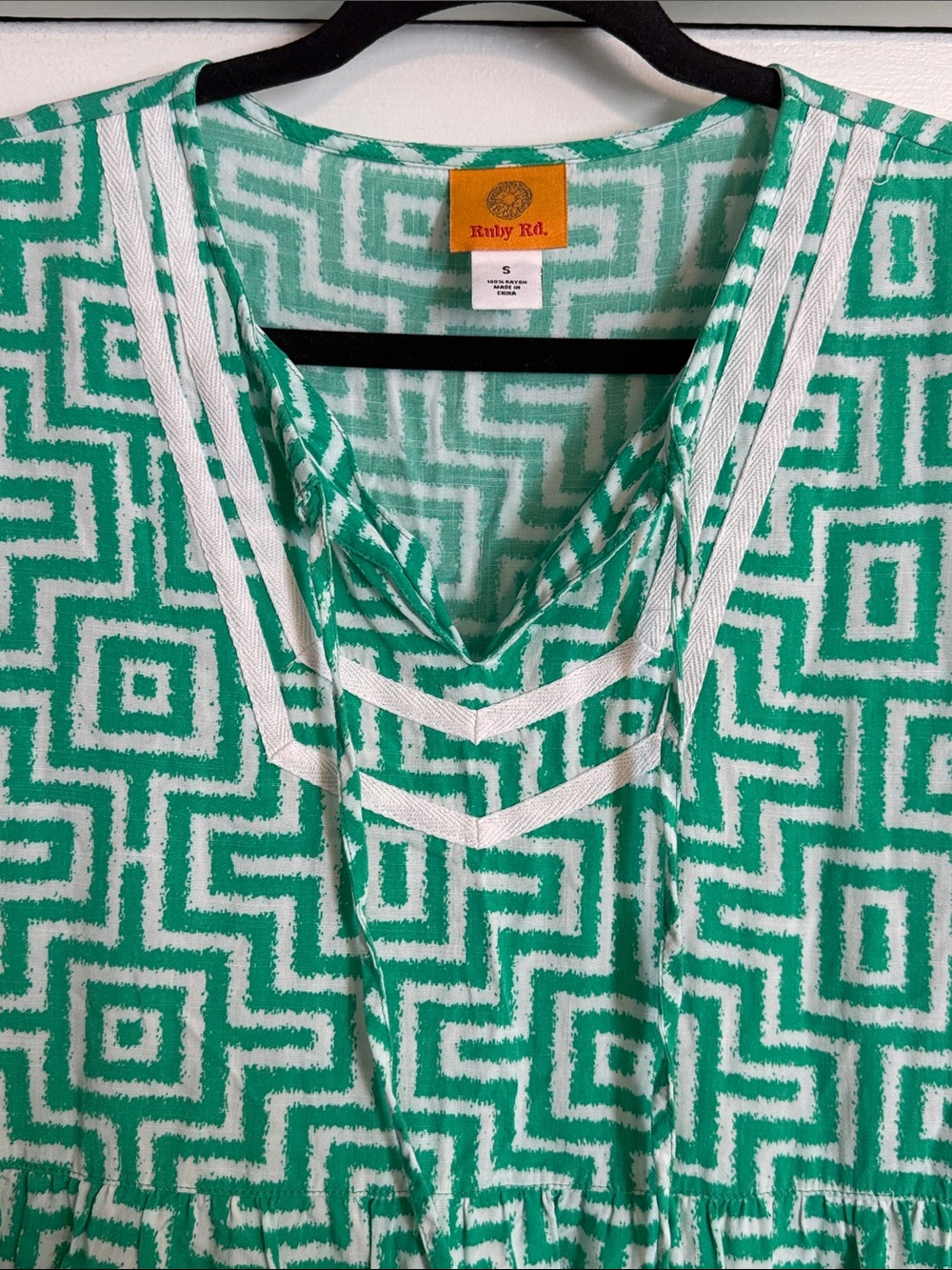 Ruby Rd. Green and White Patterned Mini Dress - Picture 2 of 4